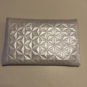 ISPY White Embossed Geometric Print Blue Zipper Clutch Travel Cosmetic Bag